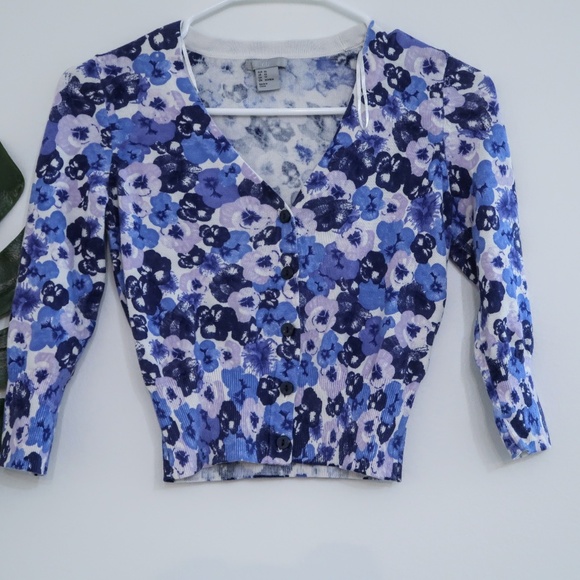 Purple Spring Floral V-neck Cardigan XS - Picture 1 of 6